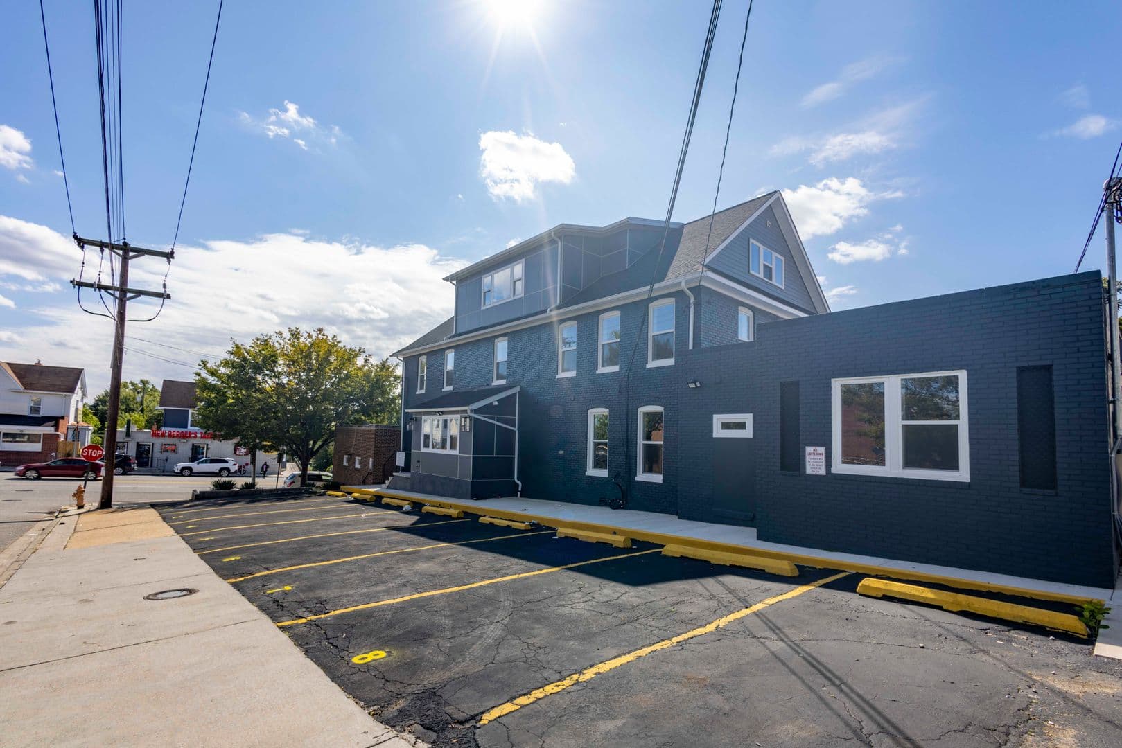 Baltimore Apartment: 5508 Belair Rd
