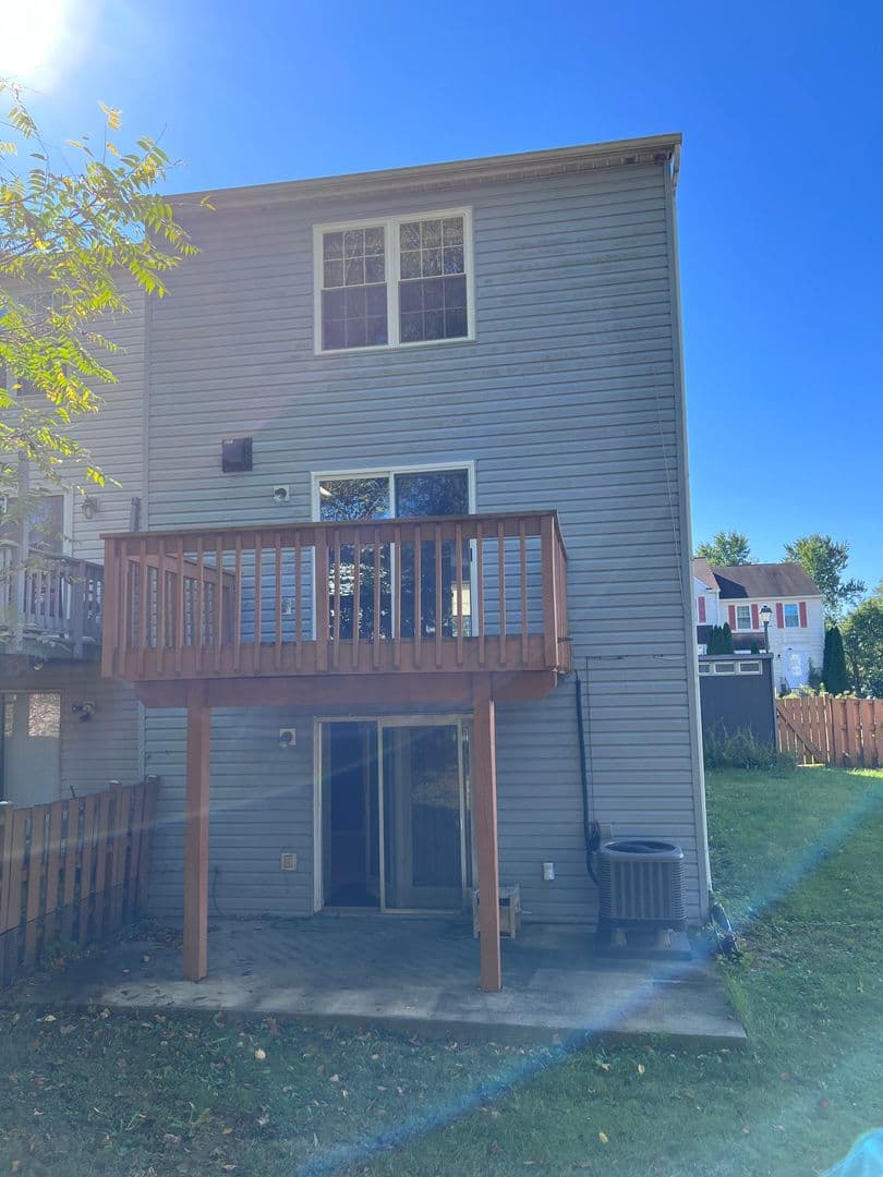 Nottingham Townhome: 14 Minte Dr