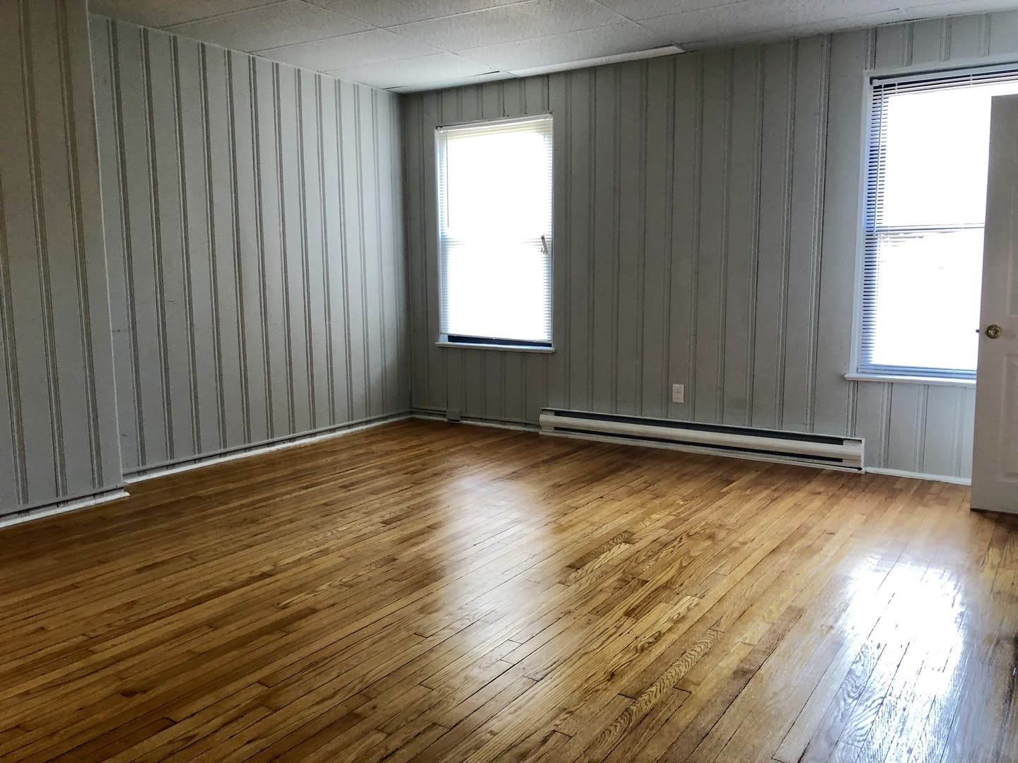 Baltimore Apartment: 914 N. Charles St