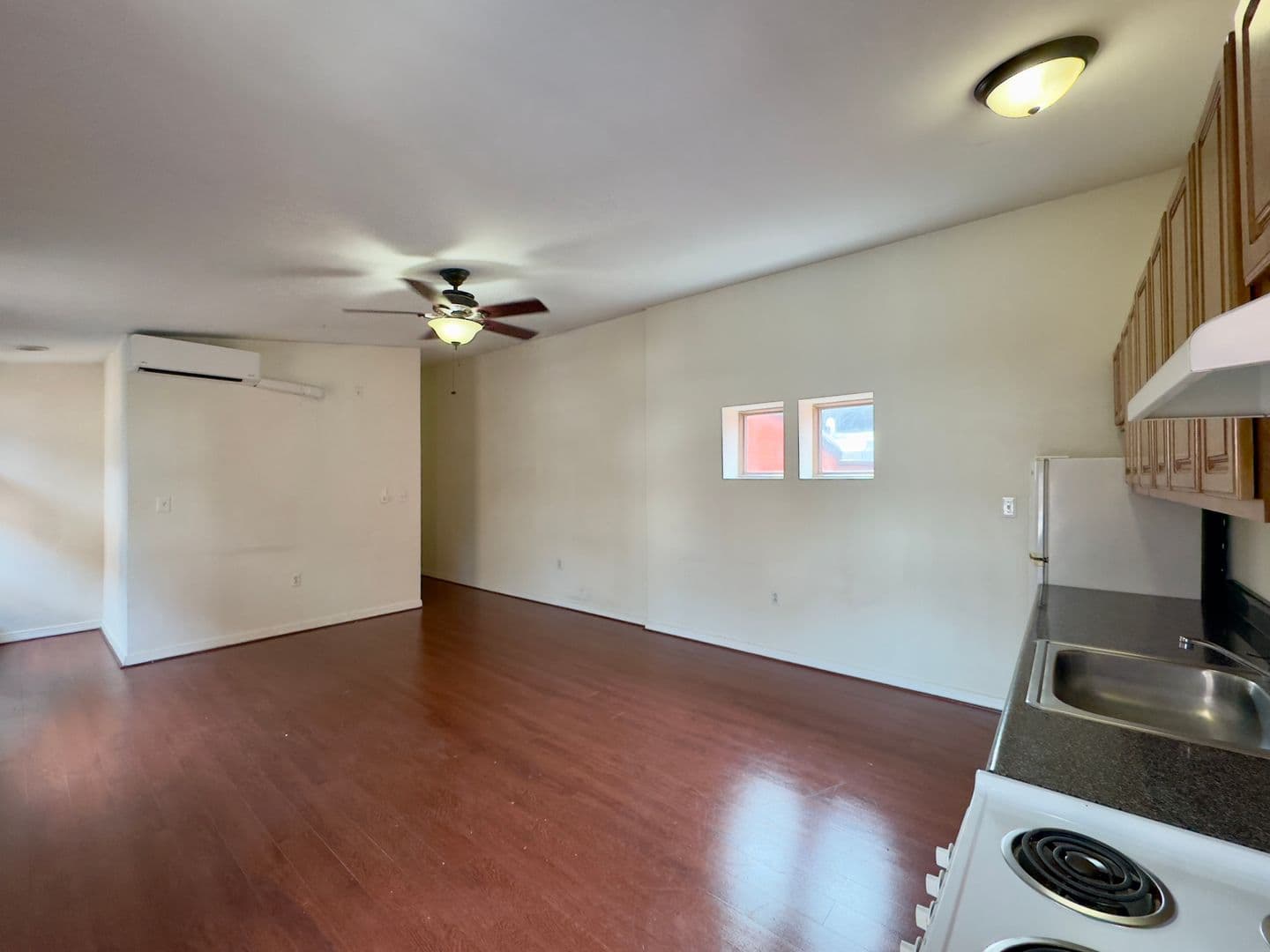 Baltimore Apartment: 906 & 935 Saint Paul Street