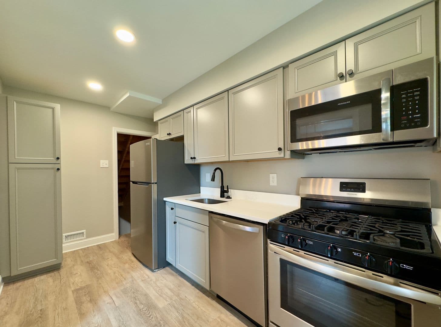 Nottingham Townhome: 205 Sipple Ave