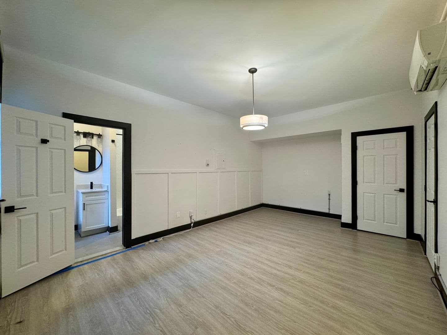 Baltimore Apartment: 1005 N Charles St