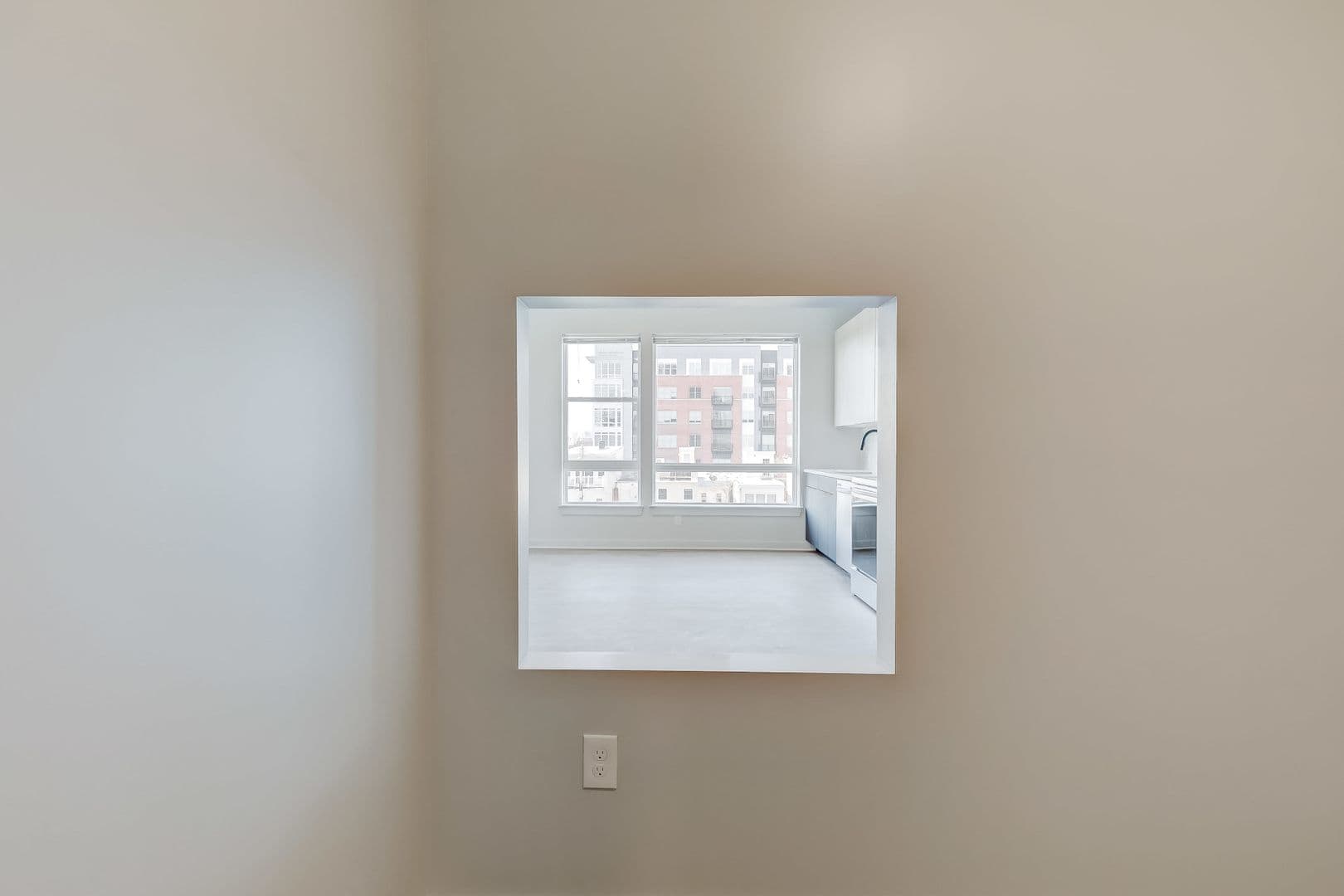 Baltimore Apartment: 115 W Hamburg