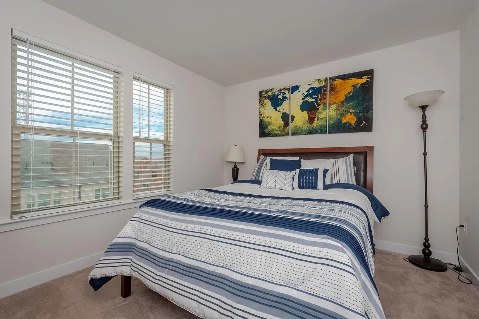 Baltimore Townhome: 164 Oldham St