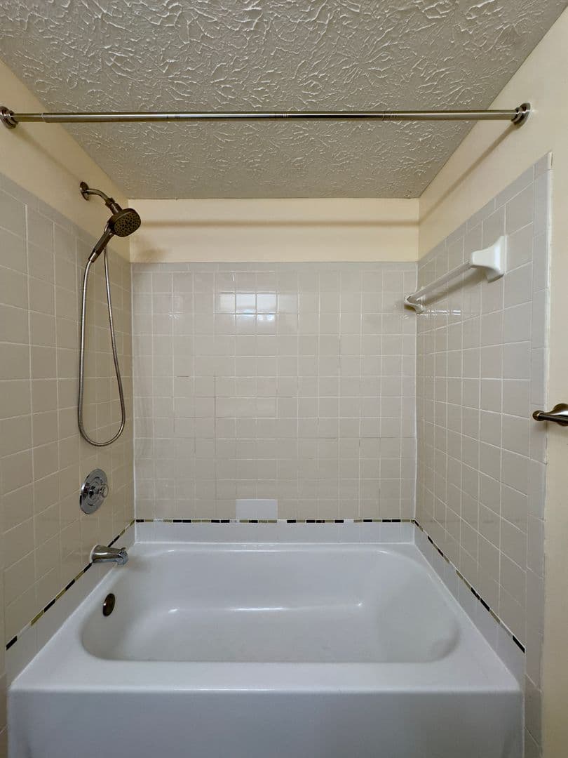 Pikesville Condo: 1458 Greenbriar Cr