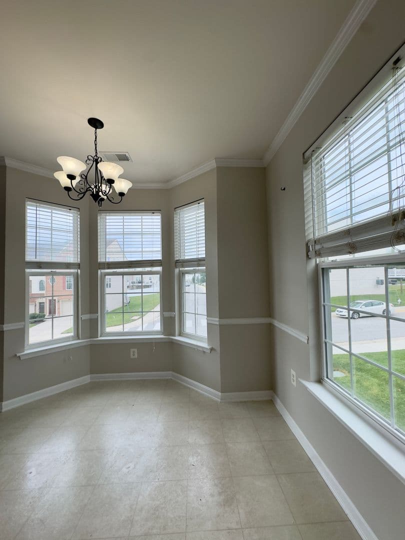 Havre De Grace Townhome: 170 Mohegan Dr