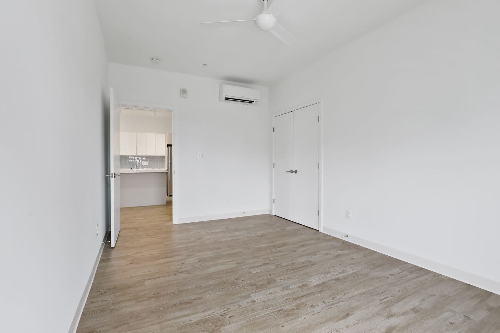Baltimore Apartment: 906 Trinity Street