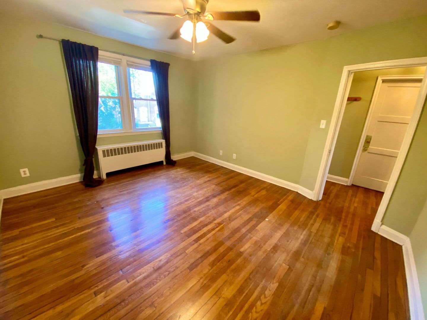 Baltimore Apartment: 6125 Parkway Dr