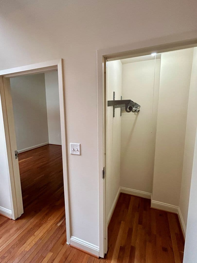 Baltimore Apartment: 311 W Baltimore St