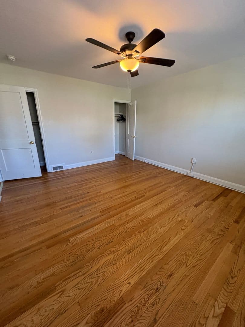 Towson Townhome: 8153 Glen Gary Rd