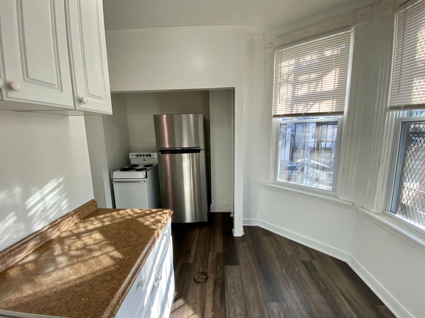 Baltimore Apartment: 2504 N Calvert St