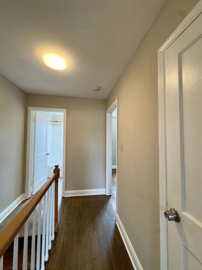 Baltimore Townhome: 433 Oakwood Rd