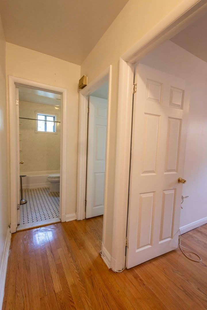 Baltimore Apartment: 4806 Sipple Ave