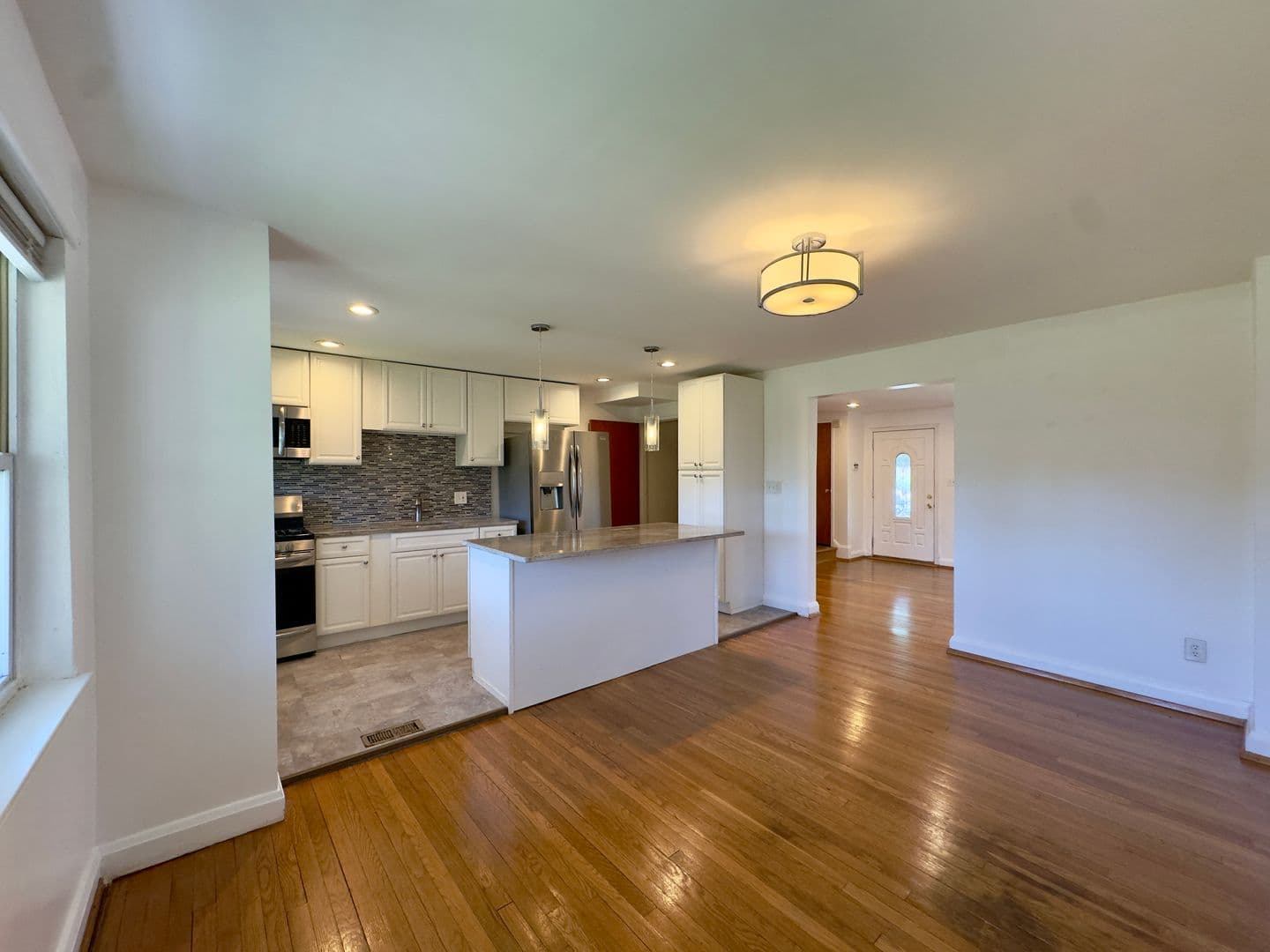 Baltimore Townhome: 5781 Edgepark Rd