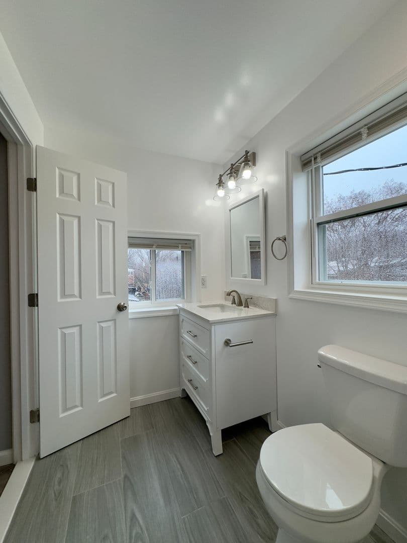 Baltimore Townhome: 3331 Beech Ave
