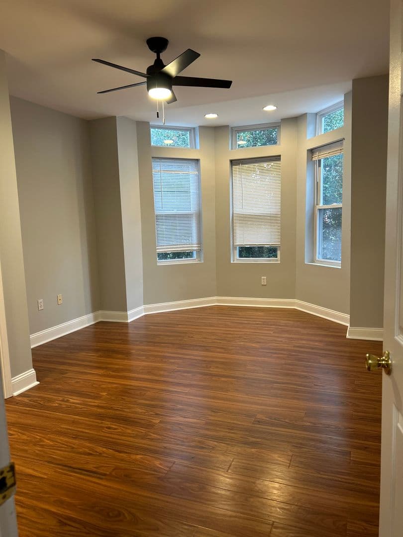 Baltimore Townhome: 816 W 37th St