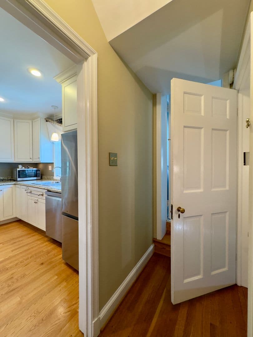 Baltimore House: 115 E Northern Pkwy