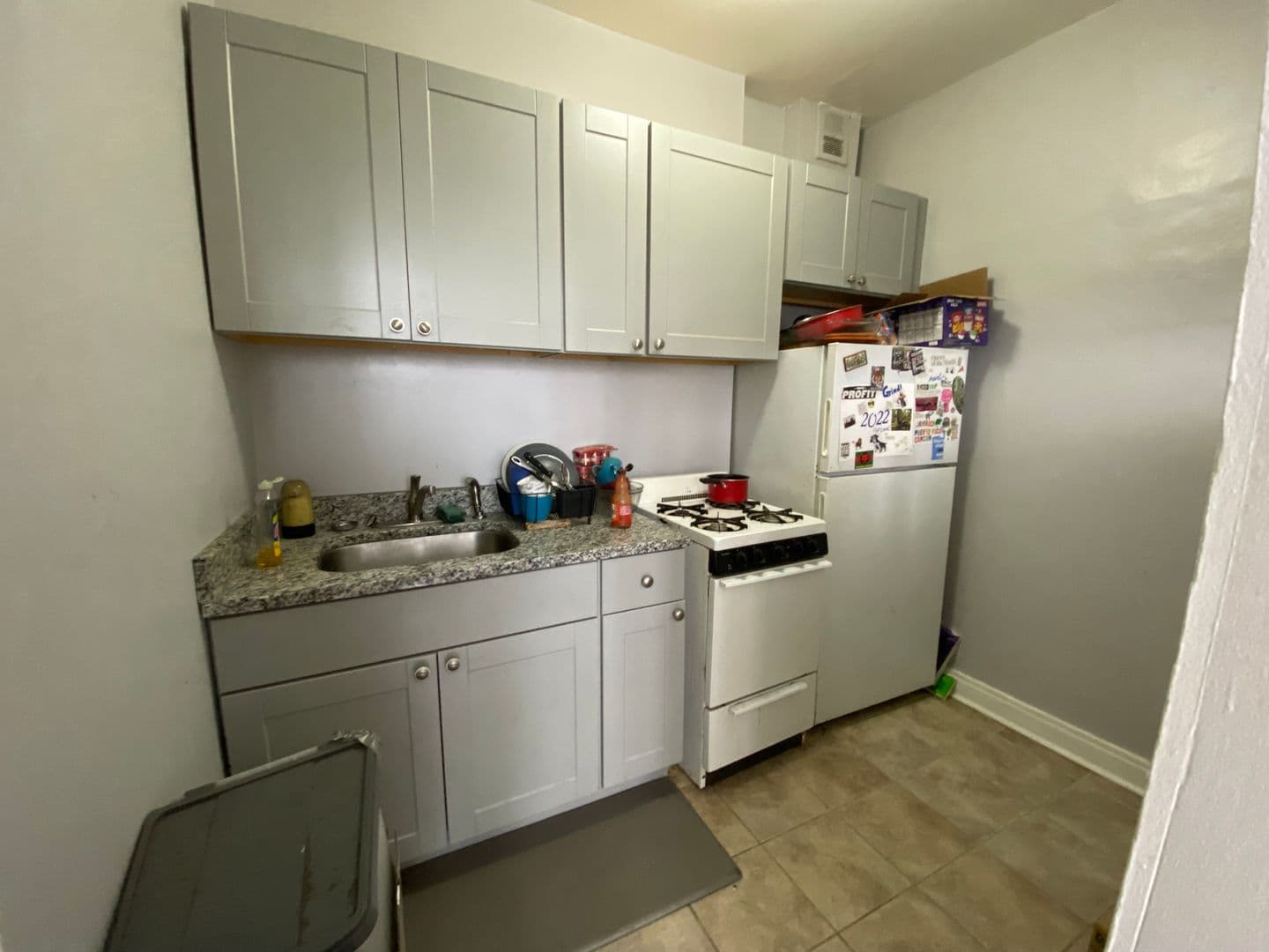 Baltimore Apartment: 1322-1324 Eutaw Pl