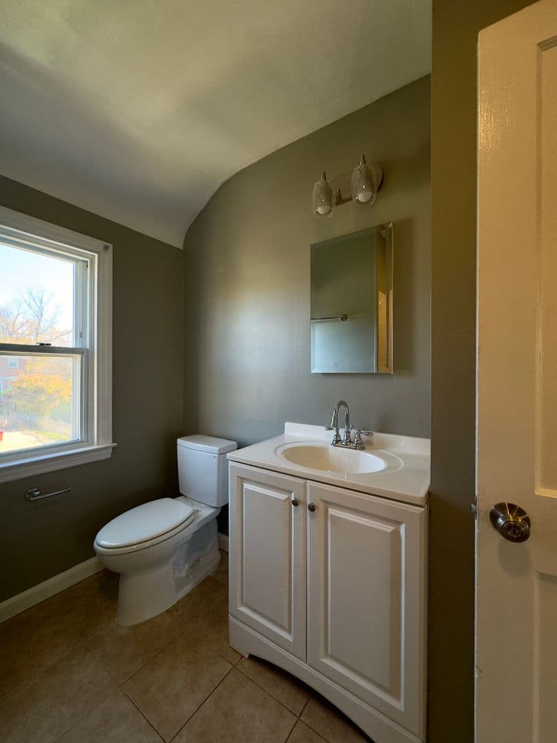 Parkville Townhome: 8535 Water Oak Rd
