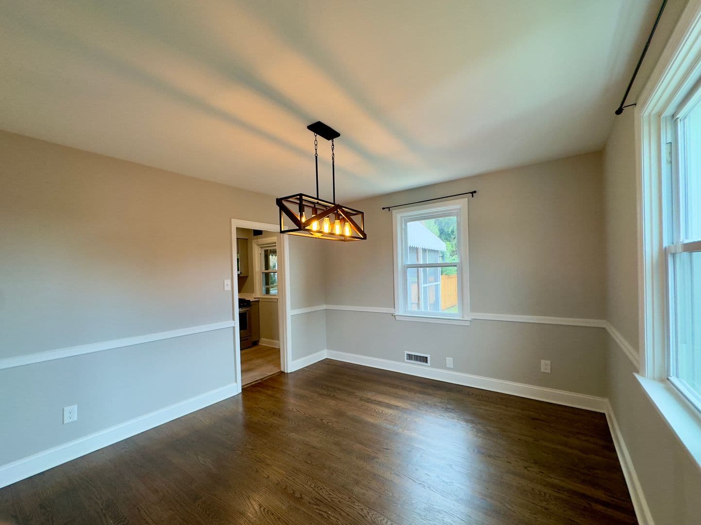 Nottingham Townhome: 205 Sipple Ave