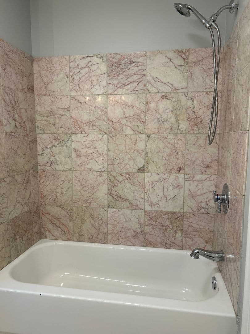 Baltimore Townhome: 816 W 37th St
