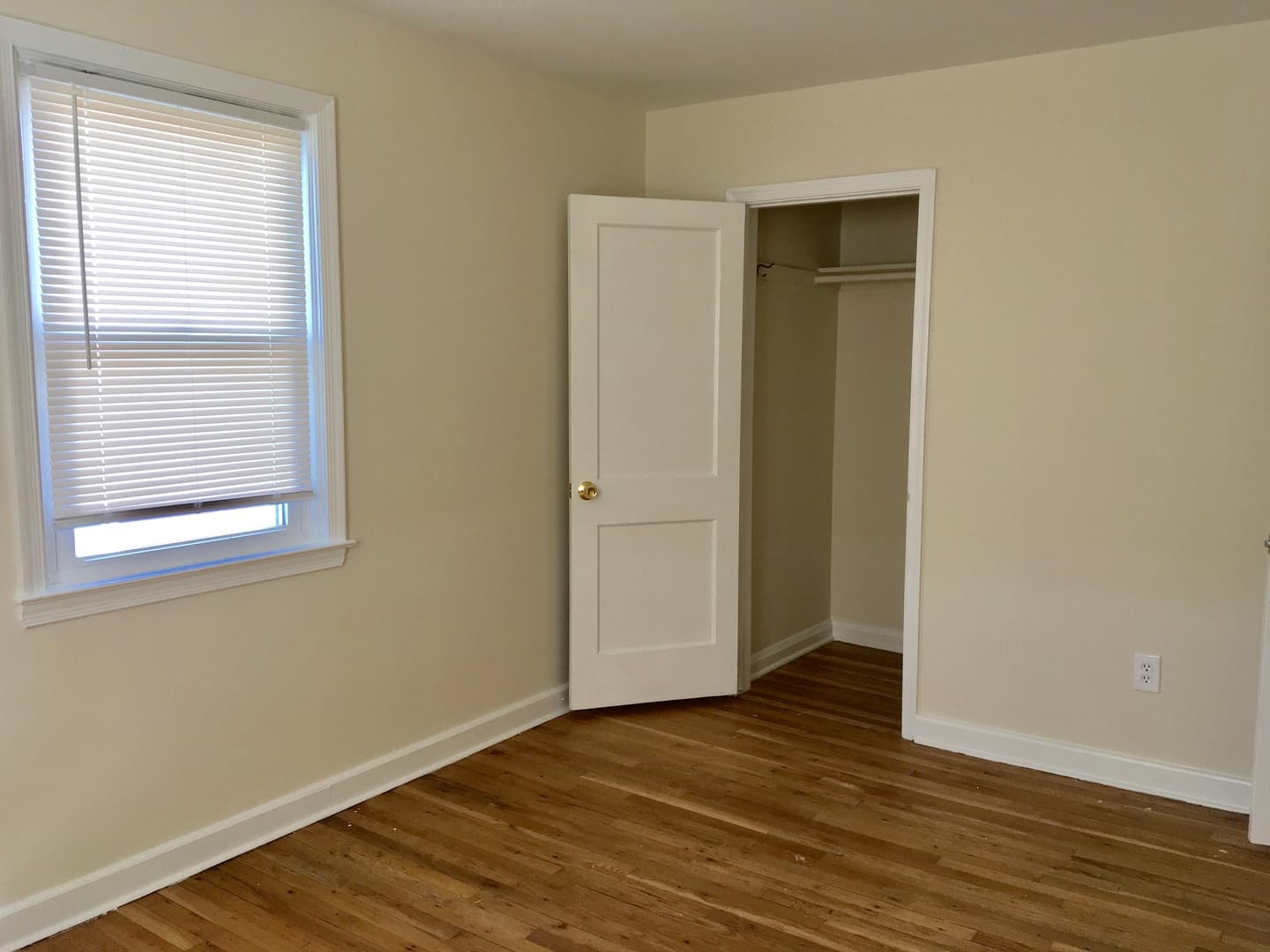Baltimore Townhome: 7226 Bridgewood Dr