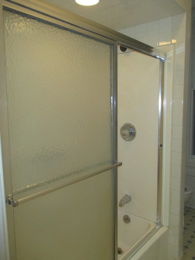 Baltimore Apartment: 817 Park Ave