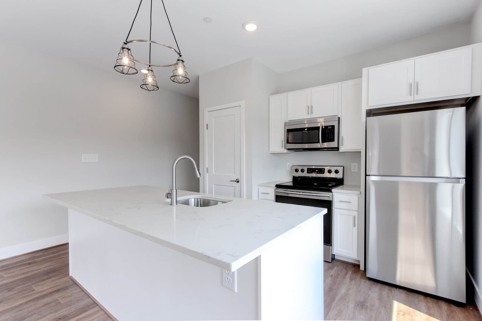 Baltimore Apartment: 1238 Light St