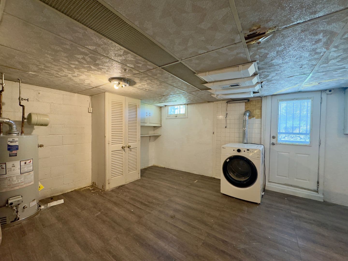 Baltimore Townhome: 5781 Edgepark Rd