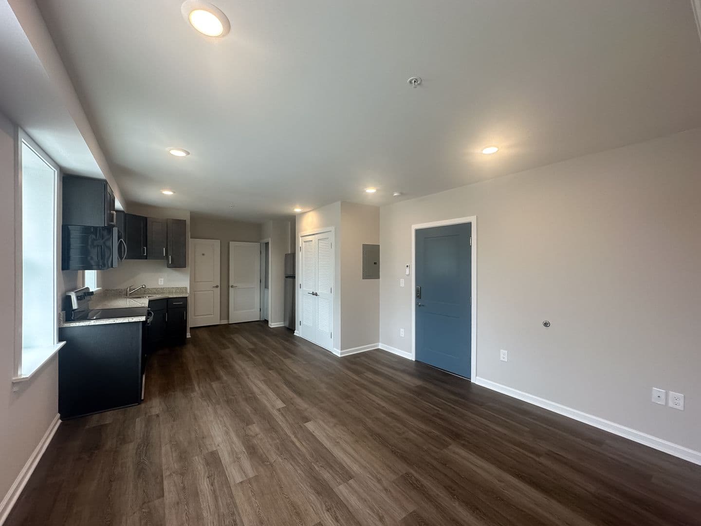 Baltimore Apartment: 5508 Belair Rd
