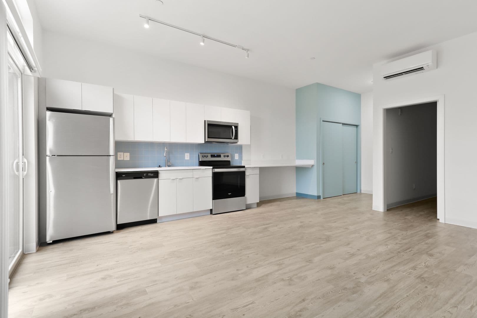 Baltimore Apartment: 906 Trinity Street