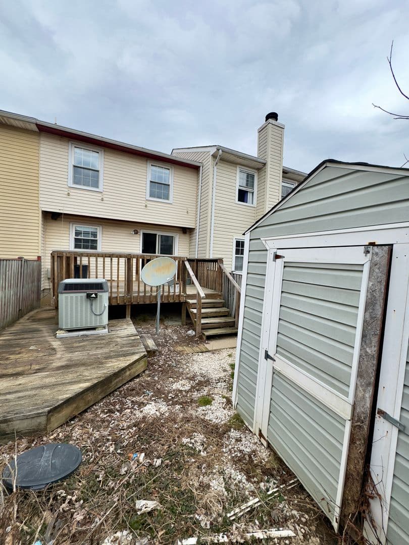 Baltimore Townhome: 5371 King Arthur Cir