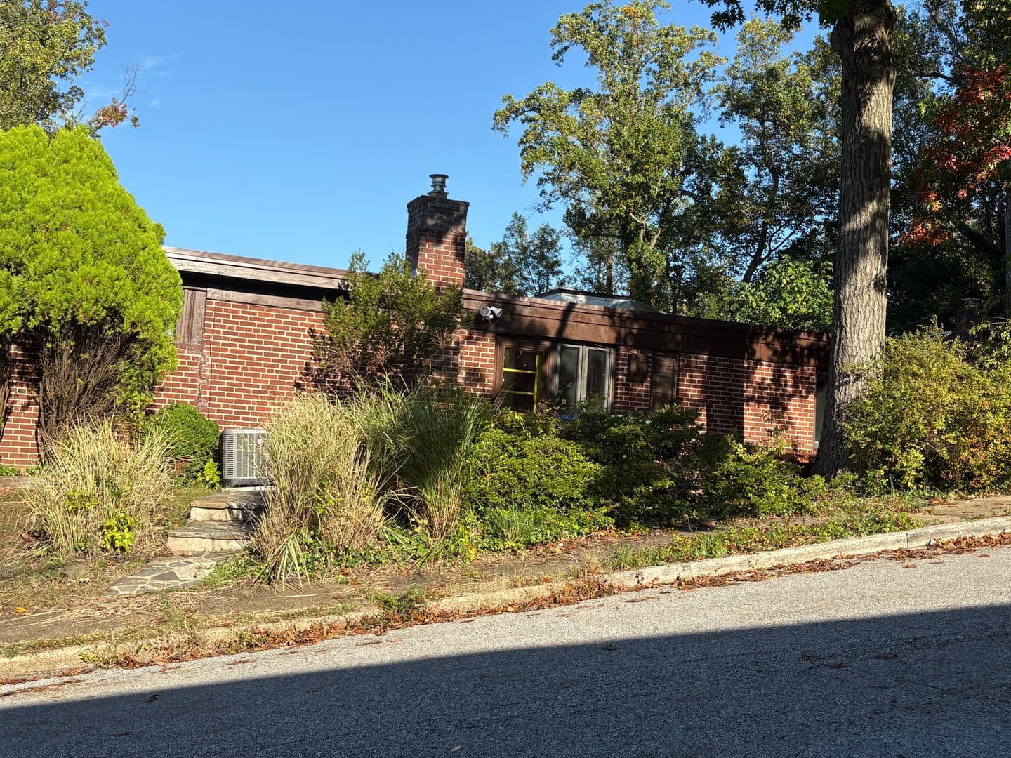 Baltimore House: 2711 Glen Ave