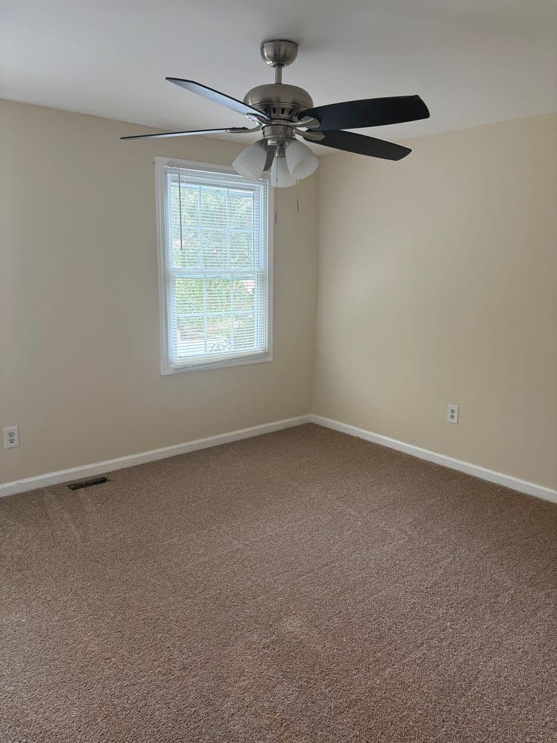 Nottingham Townhome: 8564 Gradien Drive