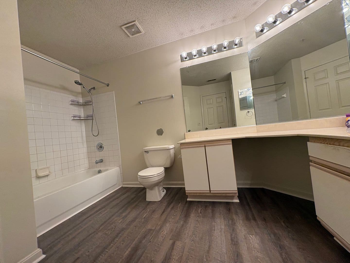 Parkville Condo: 3 Ashlar Hill Ct.