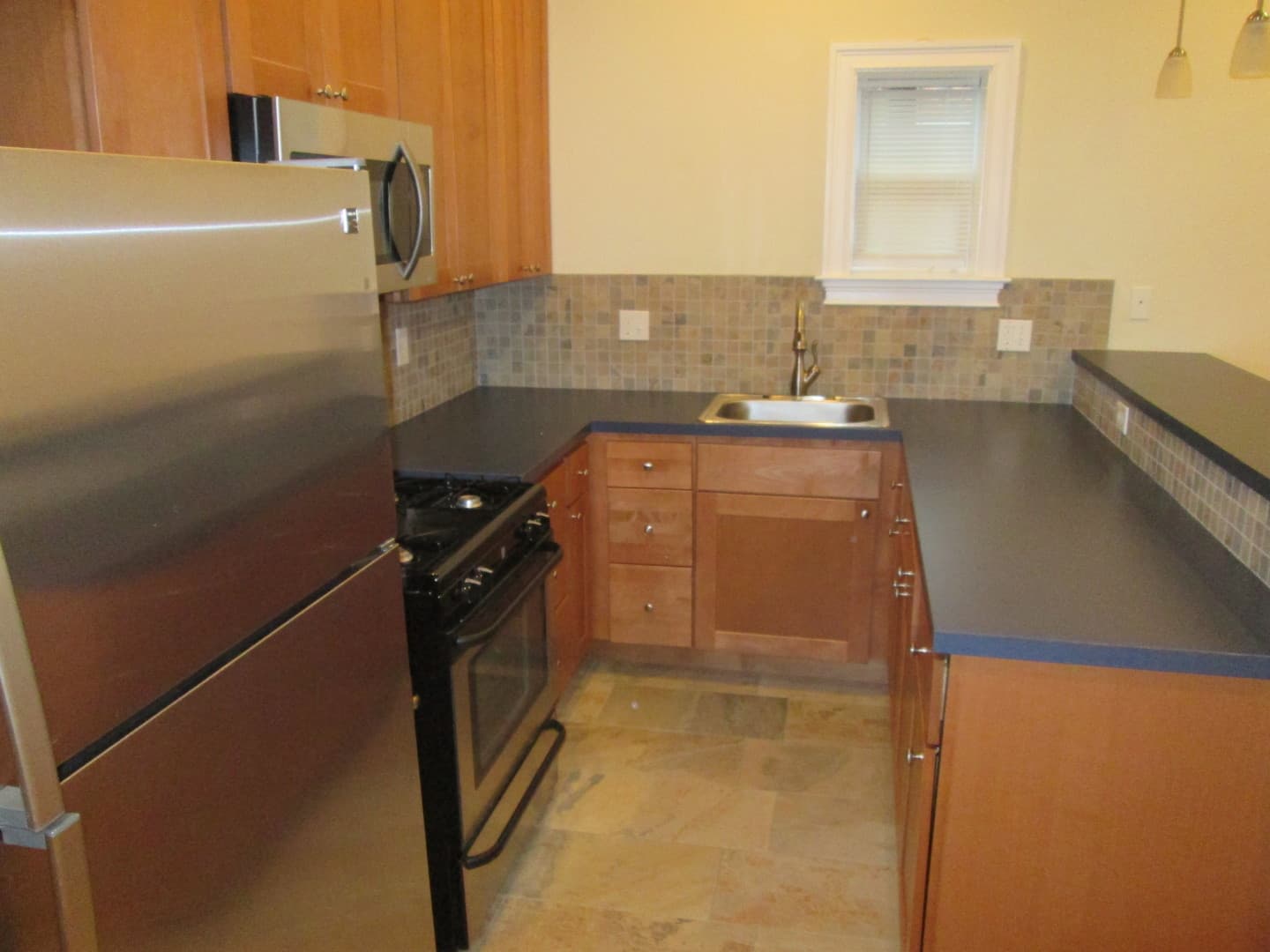 Baltimore Apartment: 817 Park Ave