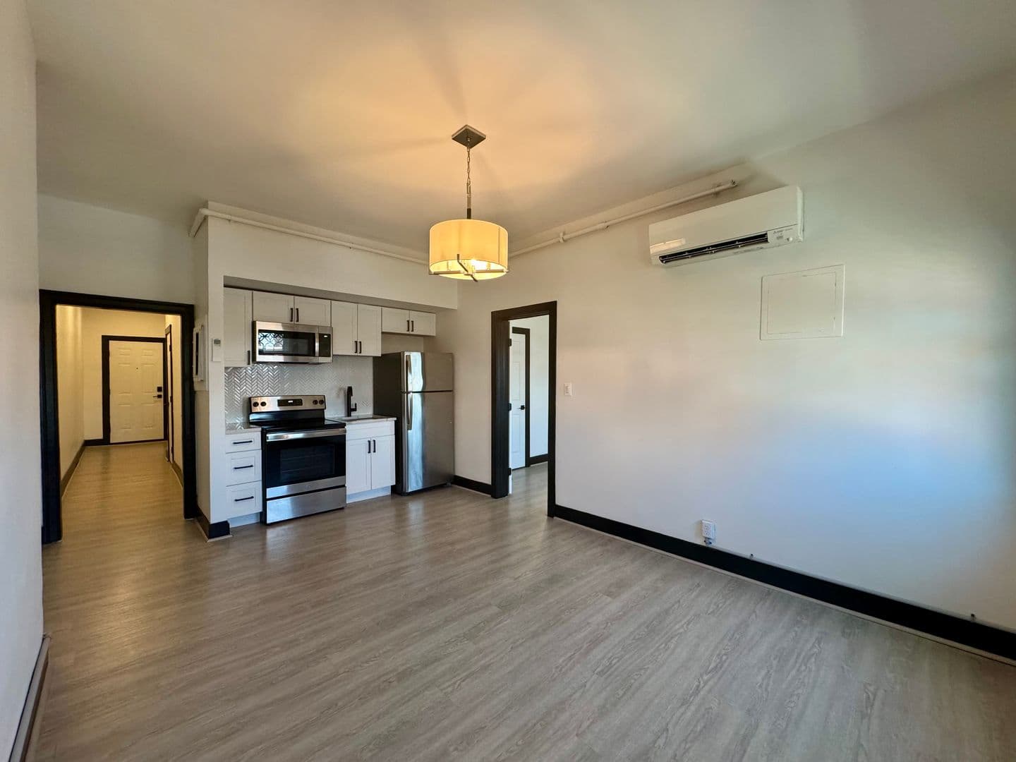 Baltimore Apartment: 1005 N Charles St