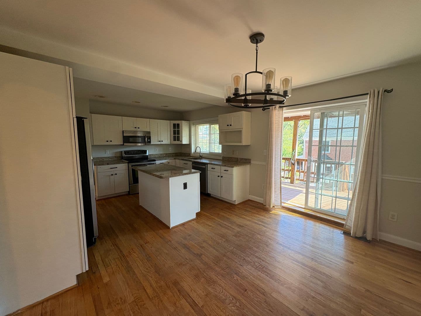 Towson Townhome: 8153 Glen Gary Rd