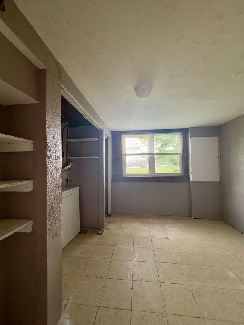 Edgewood Townhome: 1830 Eloise Ln