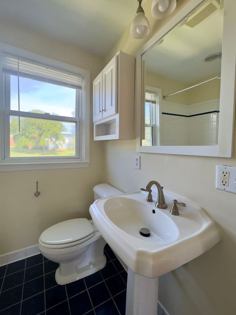 Baltimore Townhome: 1623 Langford Rd