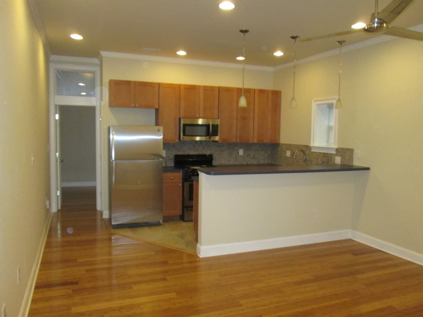 Baltimore Apartment: 817 Park Ave