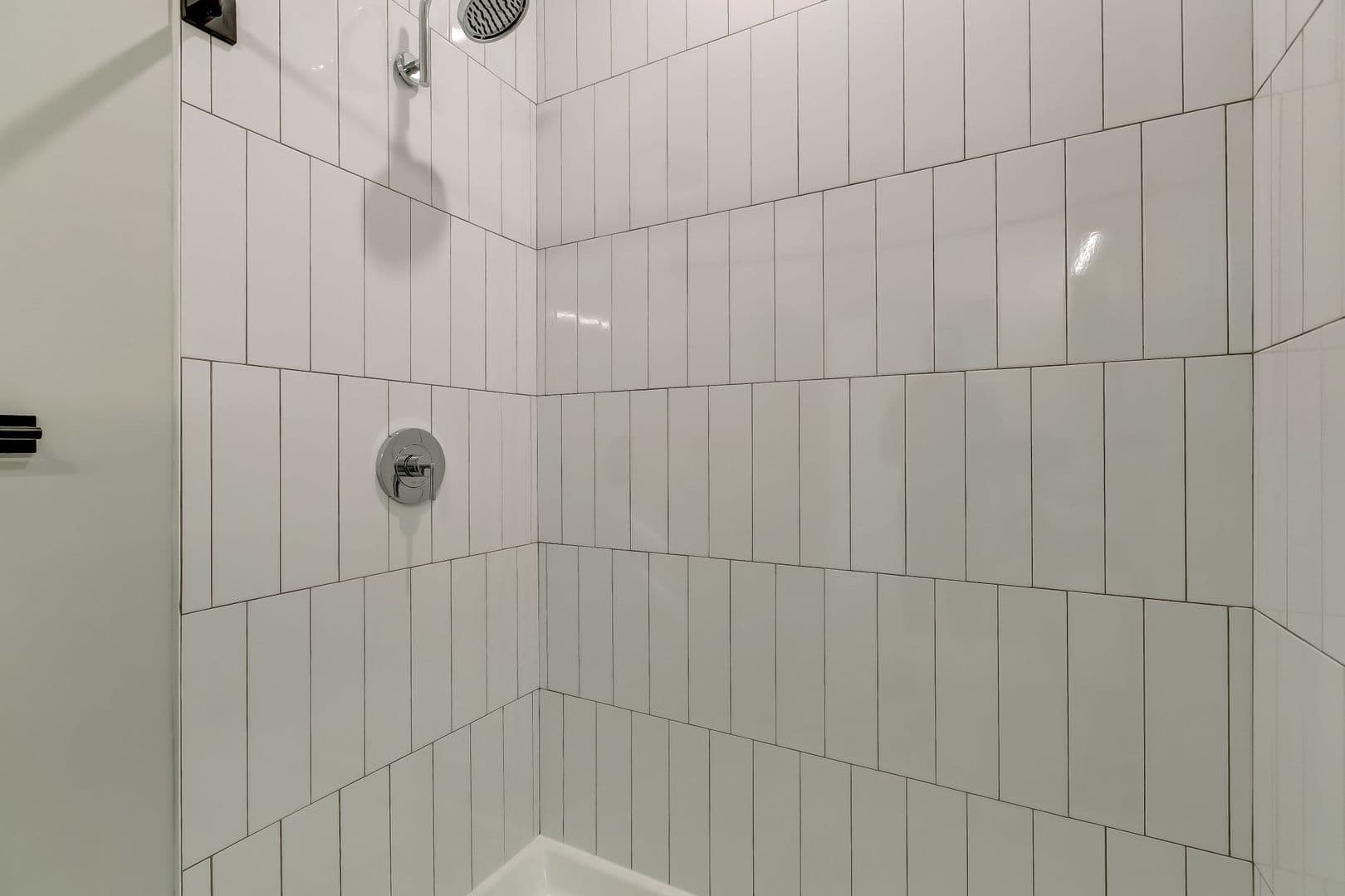 Baltimore Apartment: 115 W Hamburg