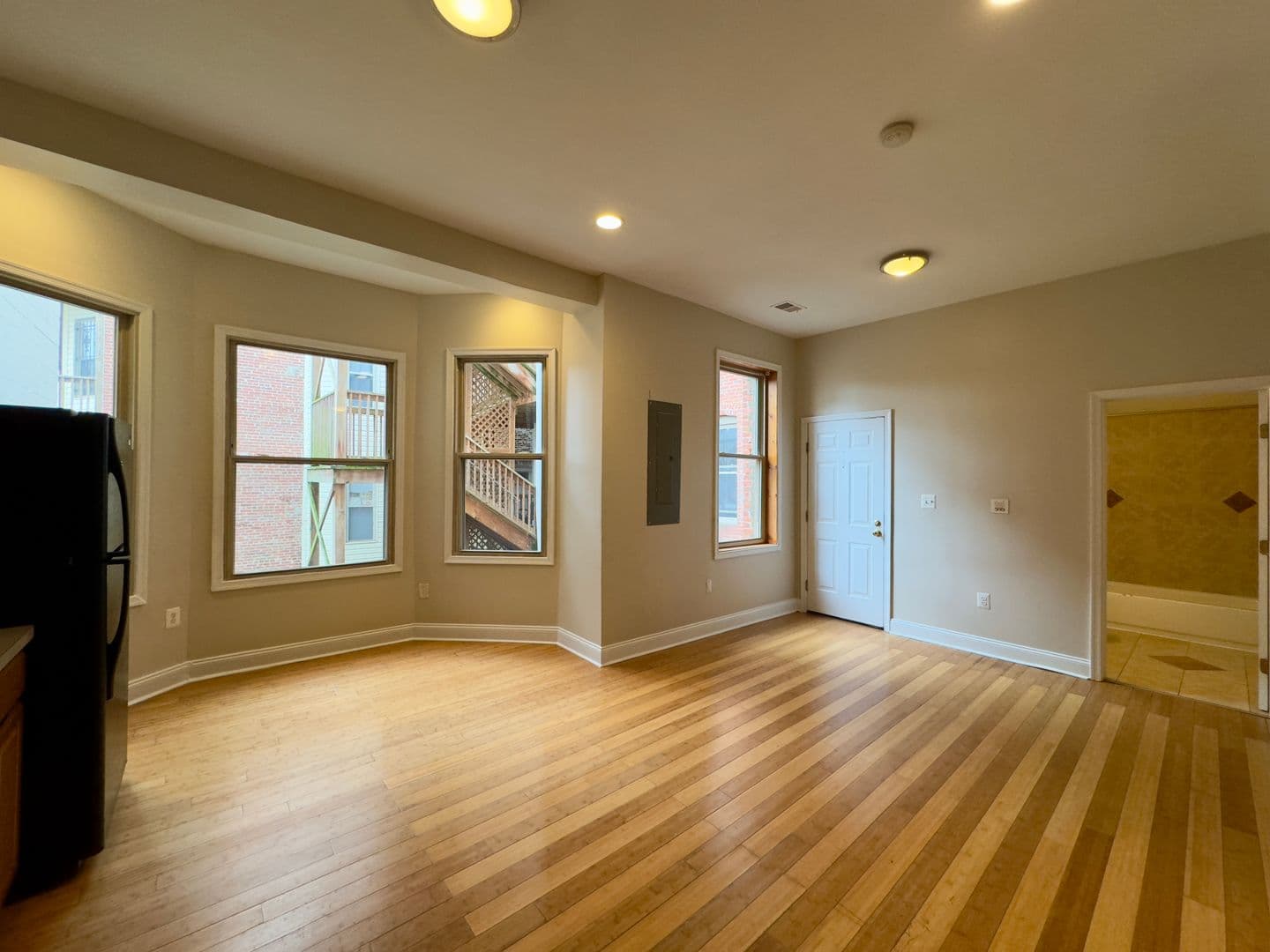 Baltimore Apartment: 2401 Brookfield Ave