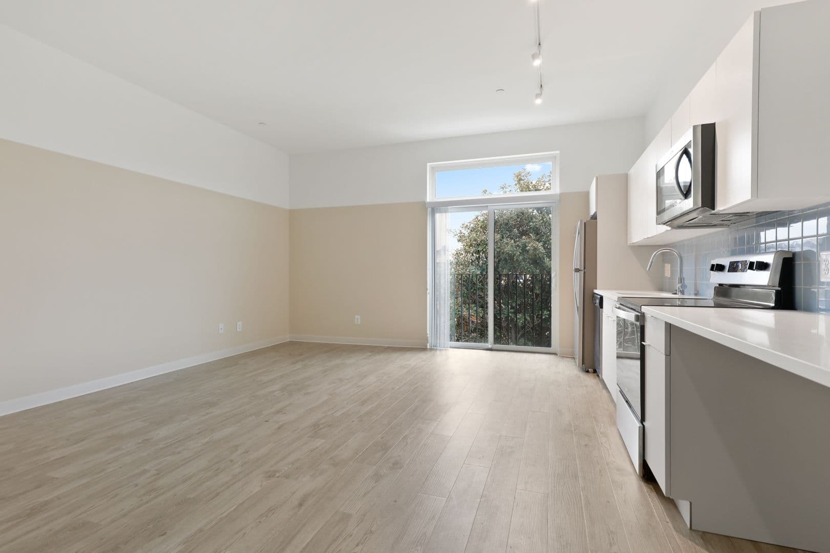Baltimore Apartment: 906 Trinity Street