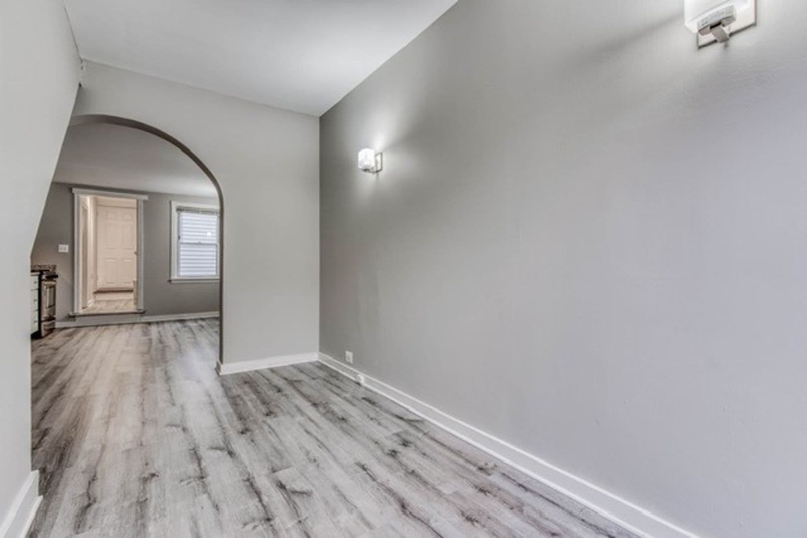 Baltimore Apartment: 102 S Wolfe Street
