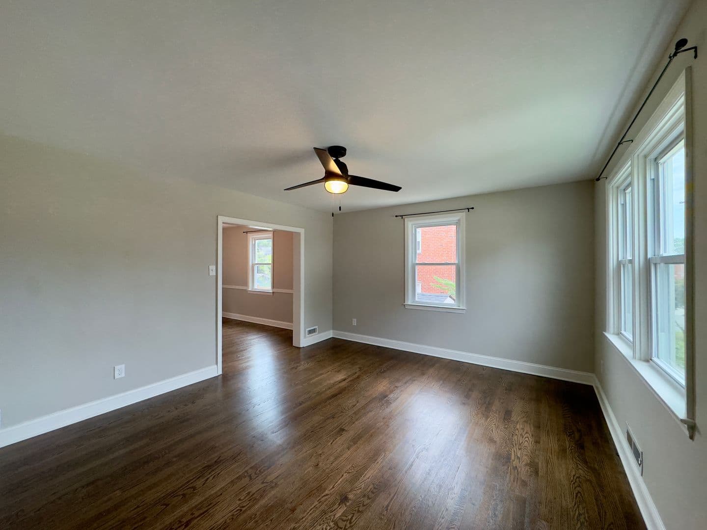 Nottingham Townhome: 205 Sipple Ave