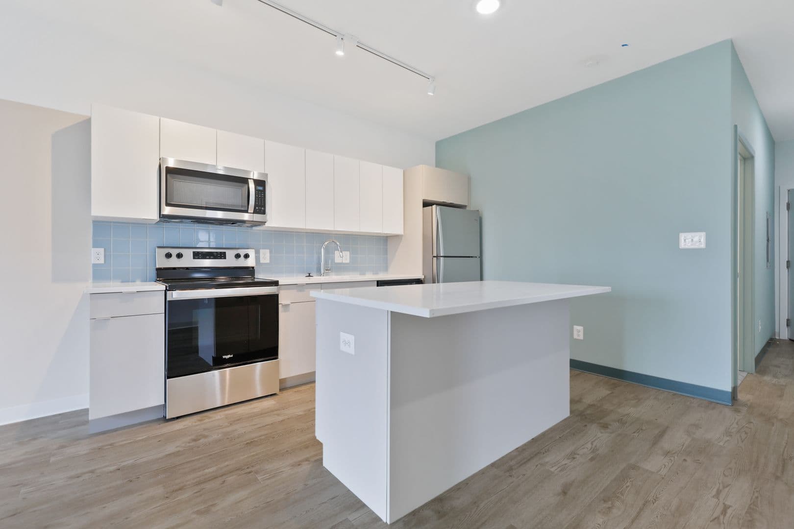 Baltimore Apartment: 906 Trinity Street