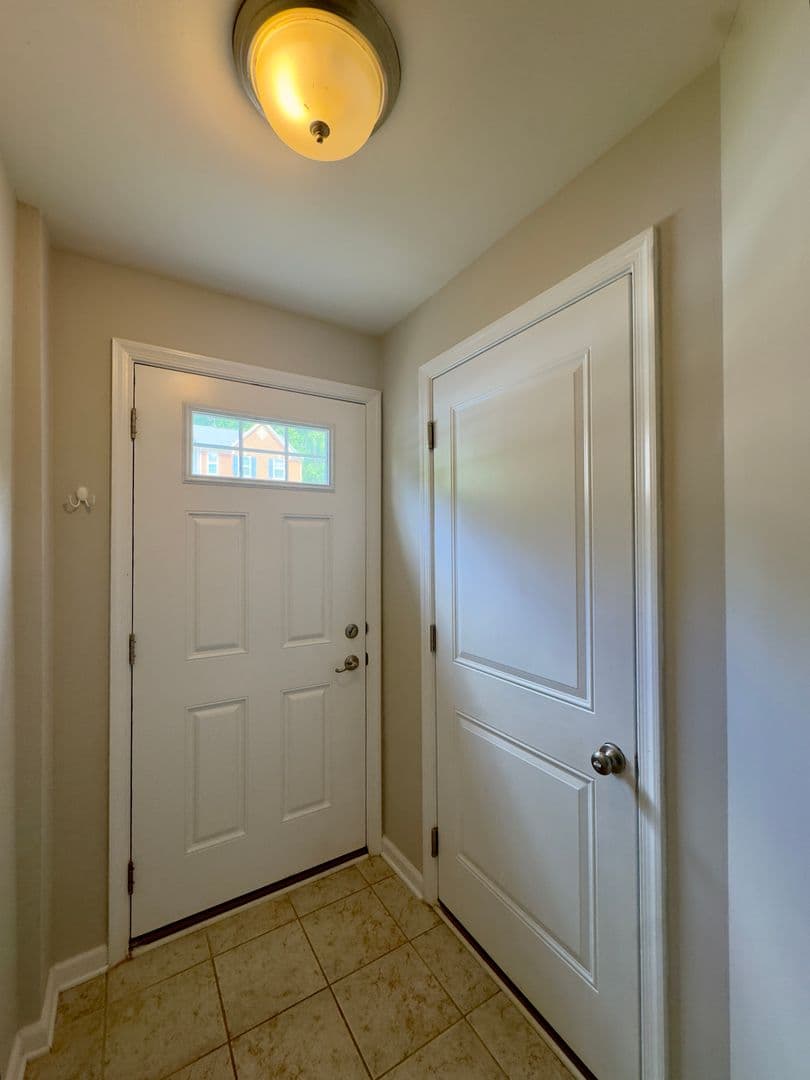 Bel Air Townhome: 1302 Dickinson Ct