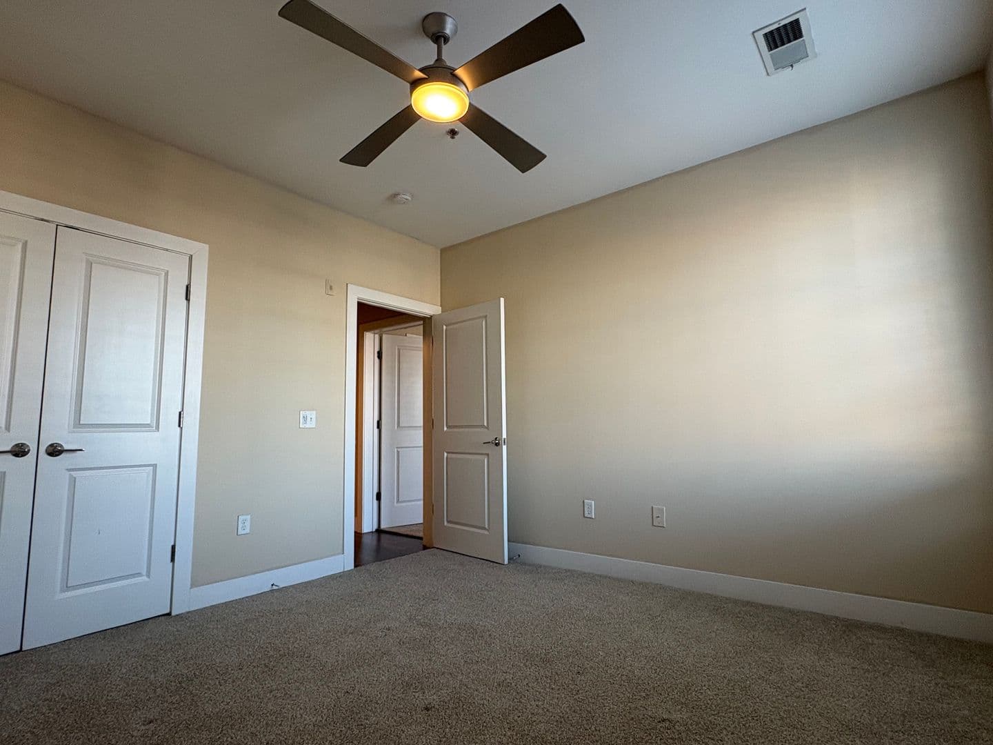 Baltimore Apartment: 1201 S. Charles St