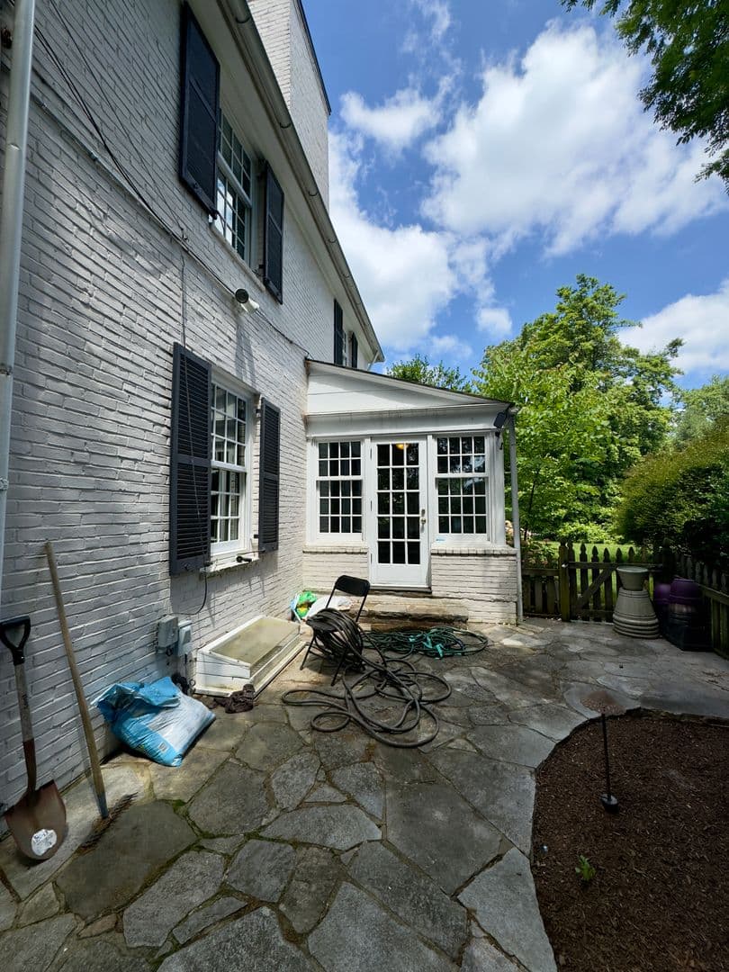 Baltimore House: 115 E Northern Pkwy